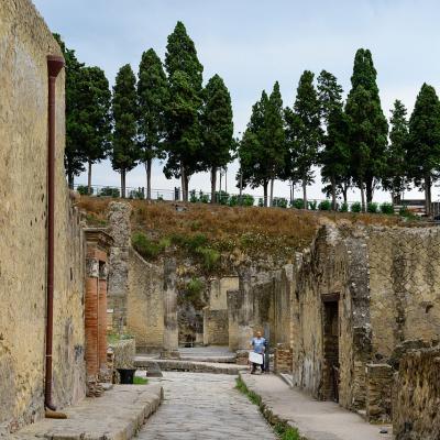 1280px Herculaneum Ercolano Campania Italy July 9th 2013 15
